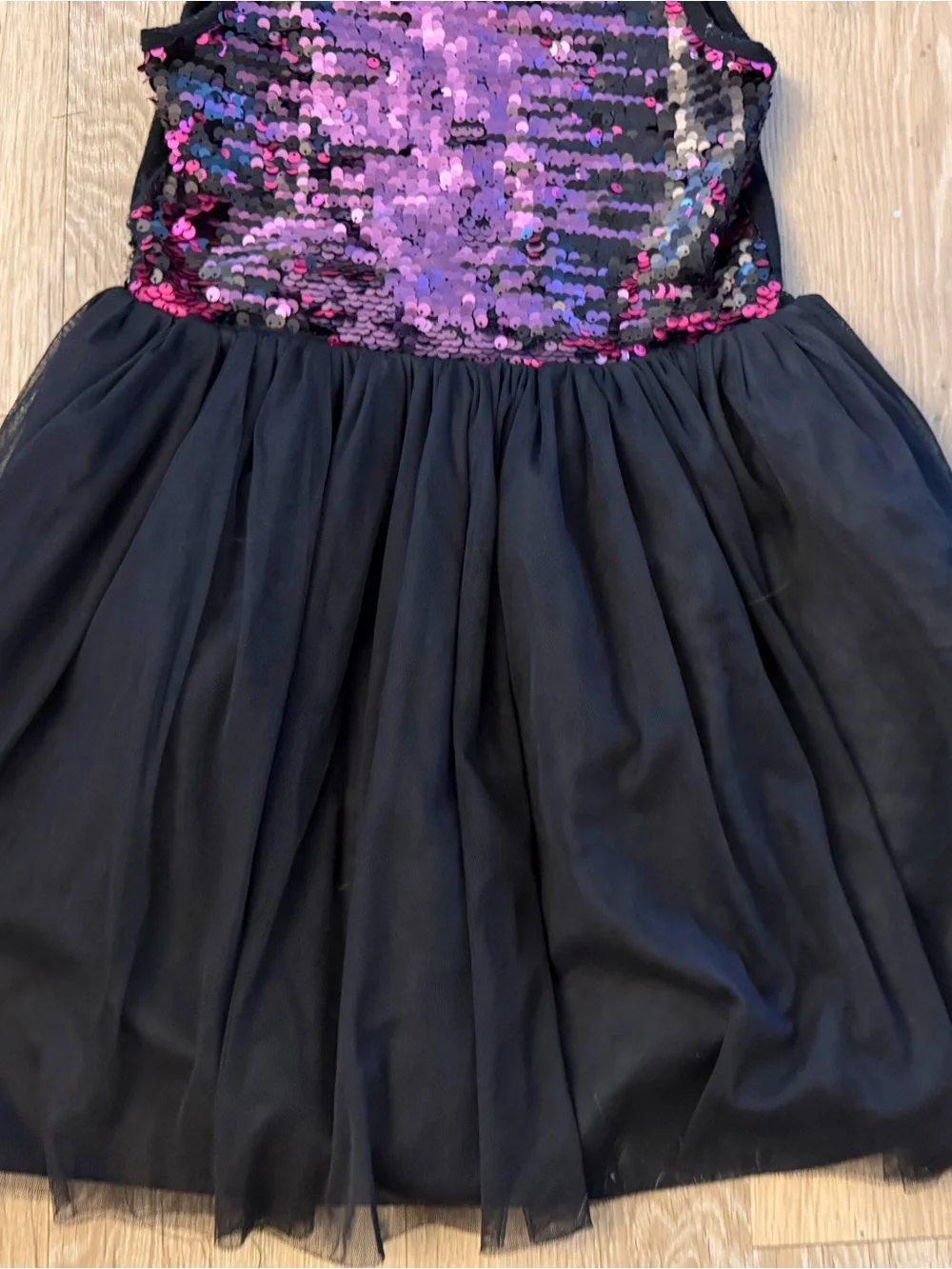 Cat& Jack Girl's Size 7/8 Black Dress With Purple Sequin Bodice Tulle Skirt